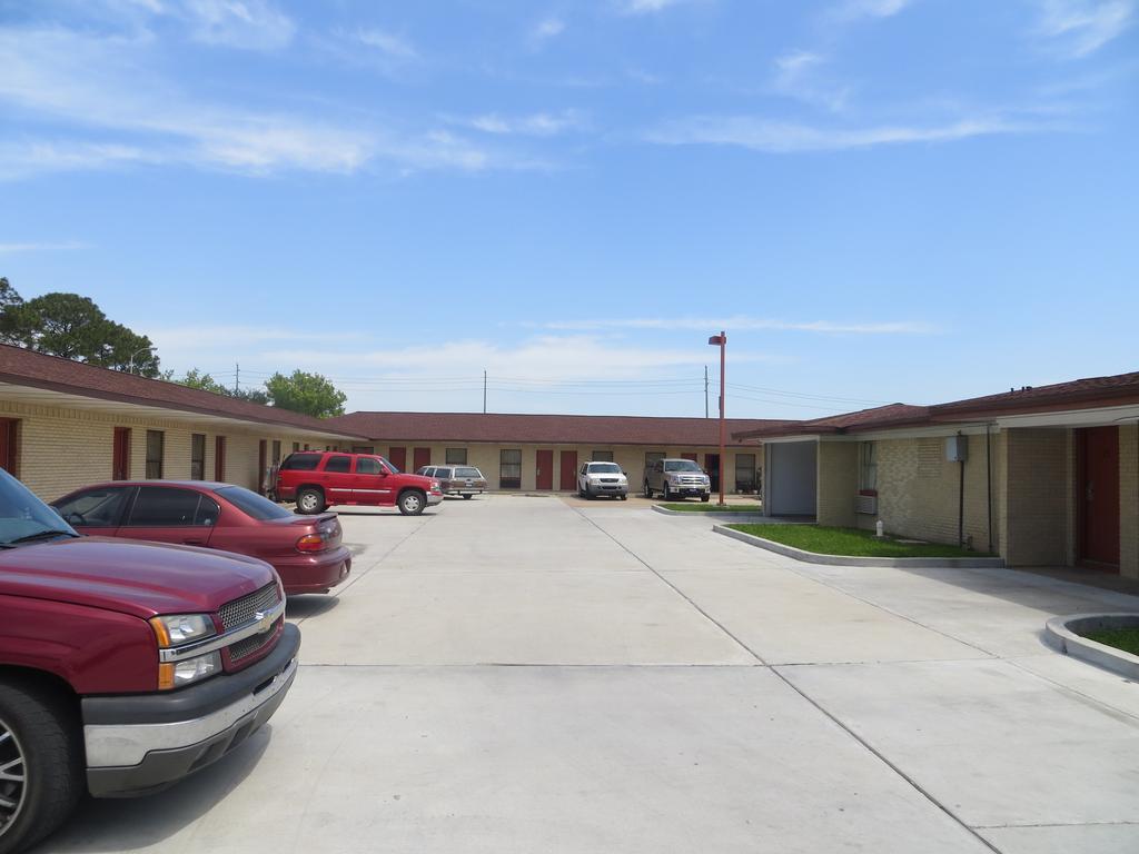 Bayshore Motel La Porte Exterior photo